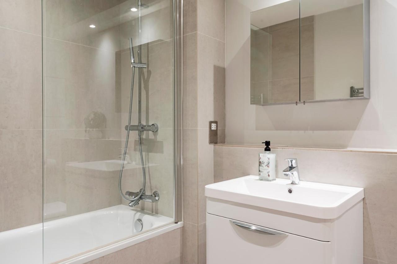 Vauxhall Skyline Apartment Londra Dış mekan fotoğraf