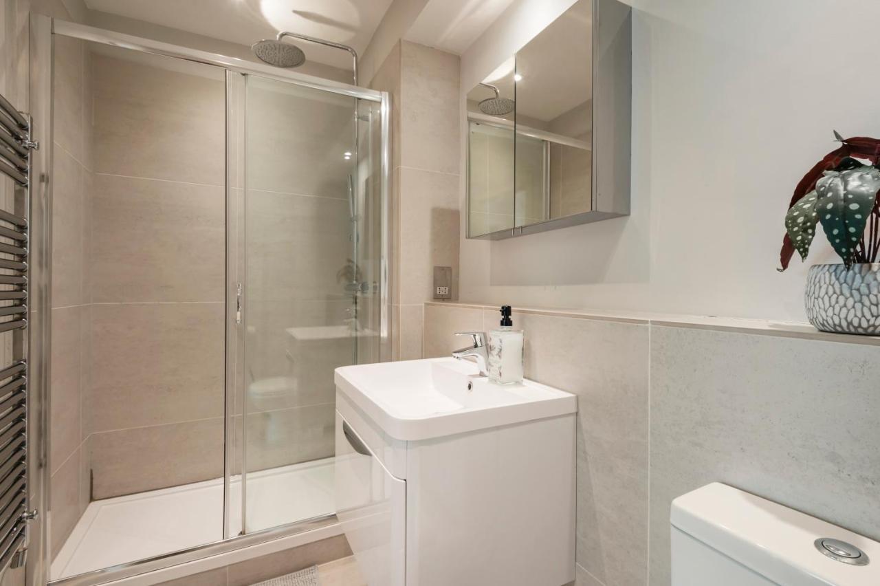 Vauxhall Skyline Apartment Londra Dış mekan fotoğraf