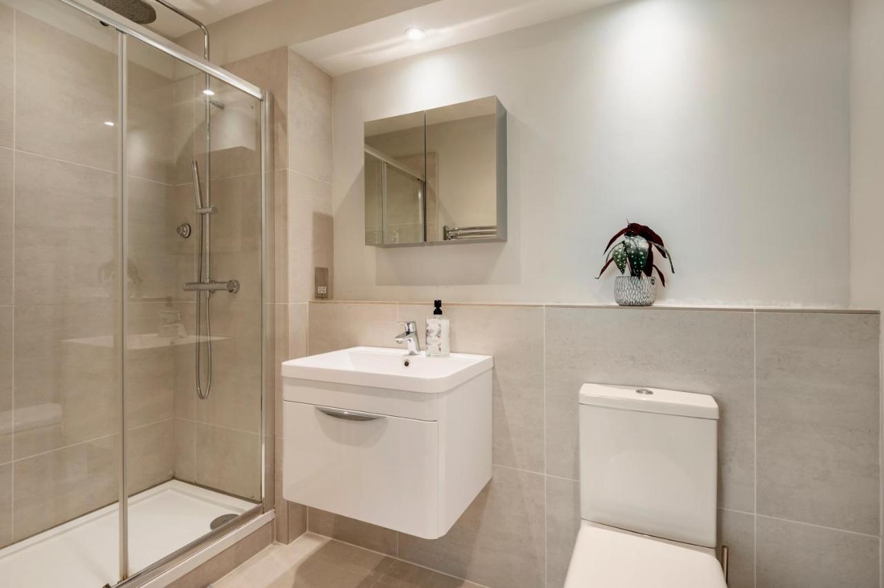 Vauxhall Skyline Apartment Londra Dış mekan fotoğraf