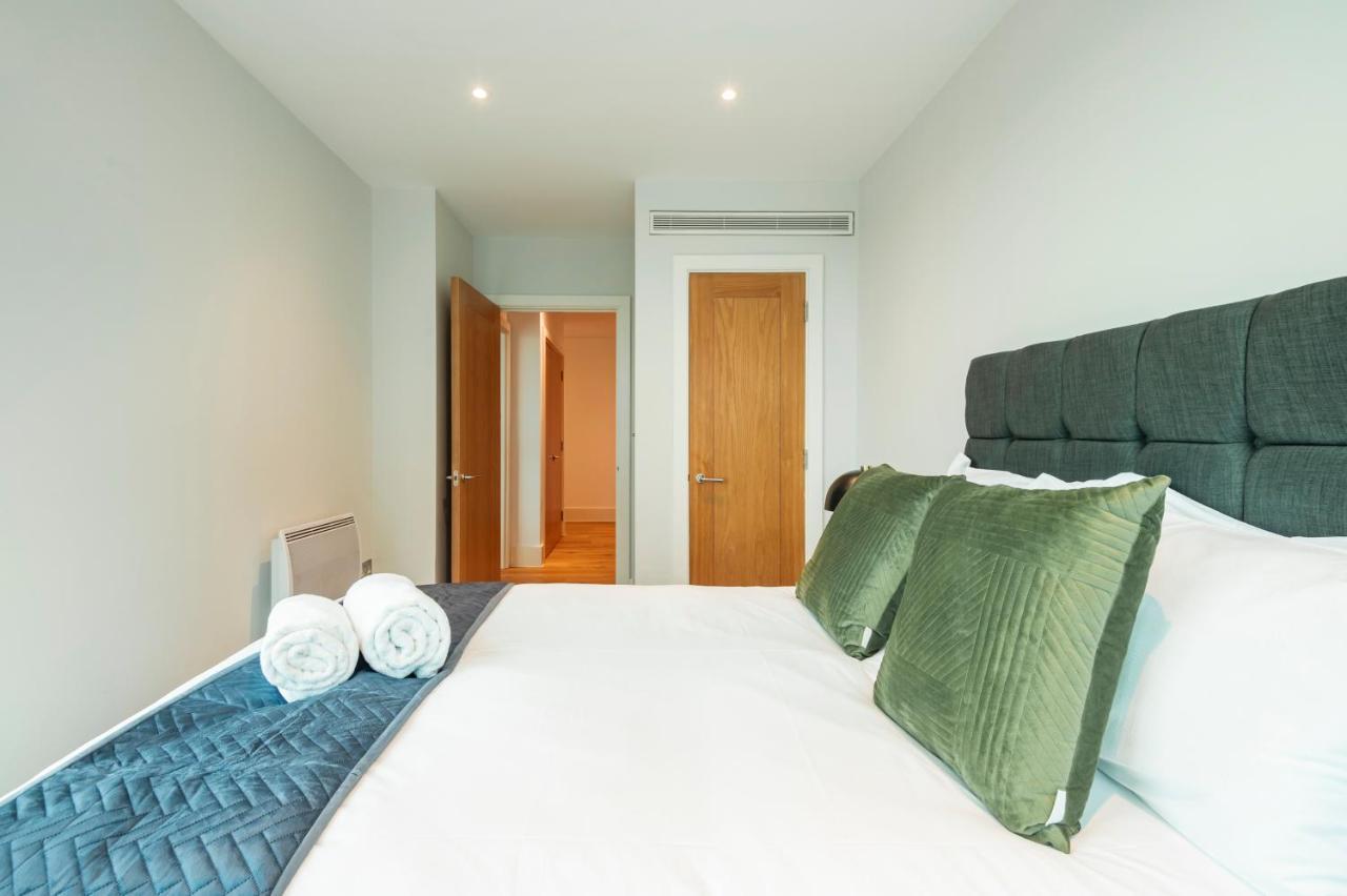 Vauxhall Skyline Apartment Londra Dış mekan fotoğraf
